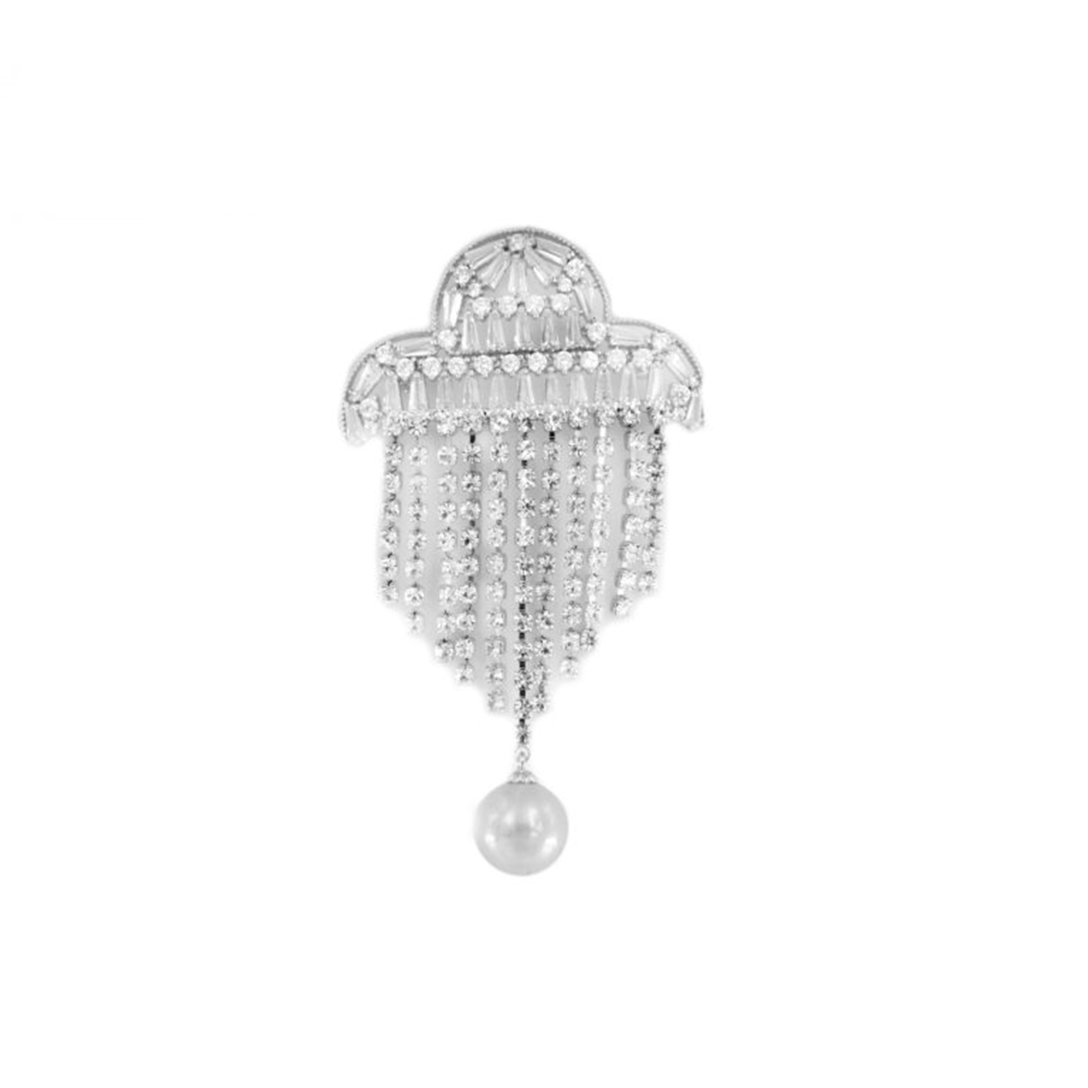 Brosa Chandelier cu pietre din zirconiu