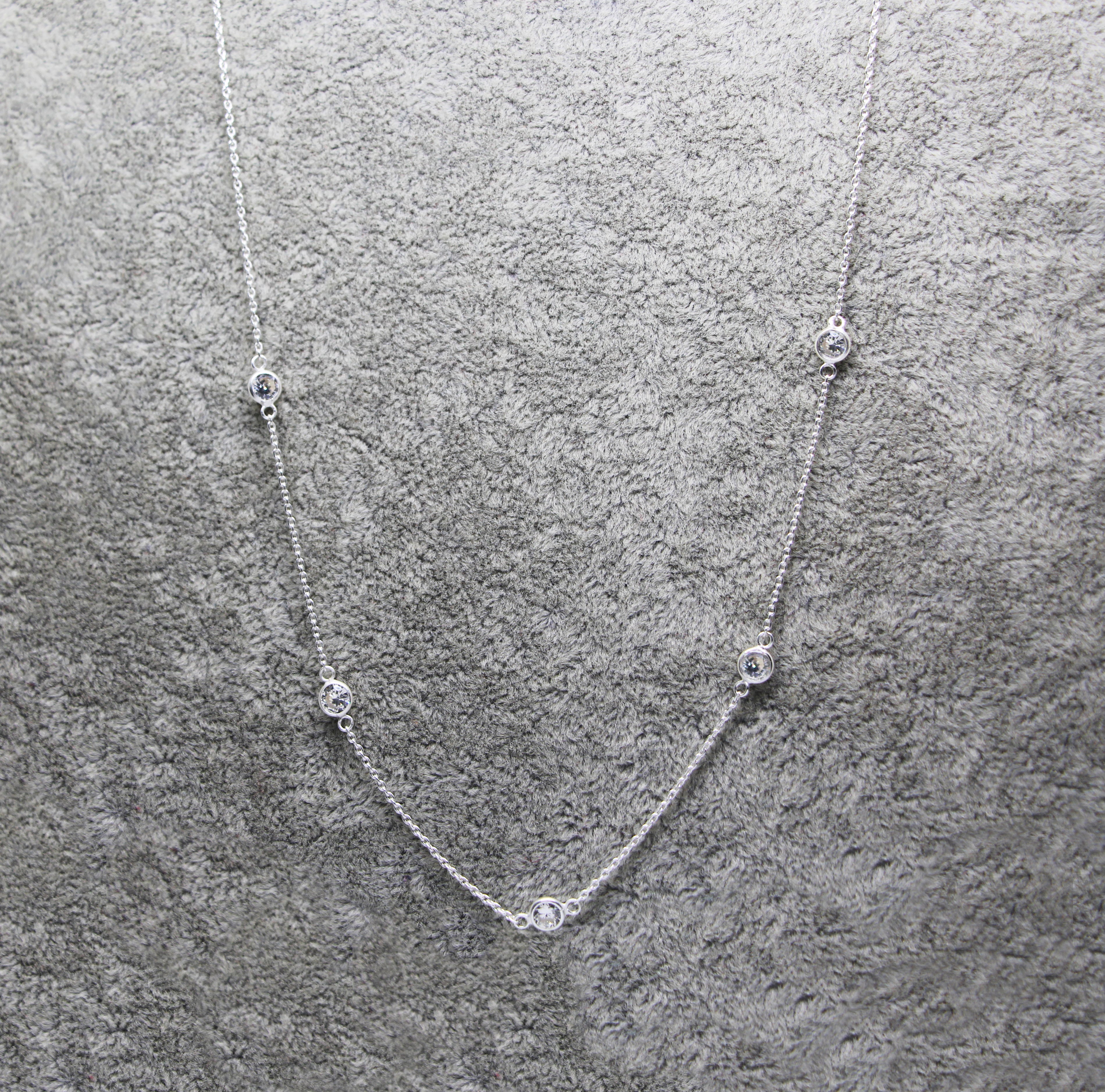 Lantisor Argint 925 cu 5 Pietricele Zirconiu