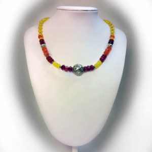 Colier cu pietre cuart si carneol 