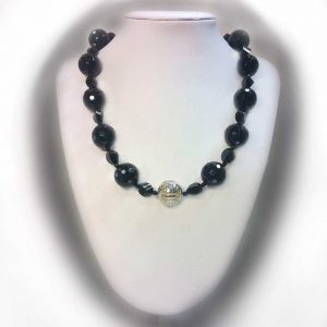 Colier cu pietre onix 