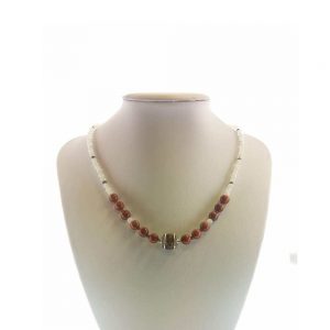 Colier cu pietre jasp rosu, piatra lunii si granat