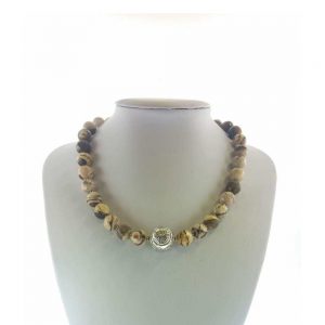 Colier cu pietre jasp mookait
